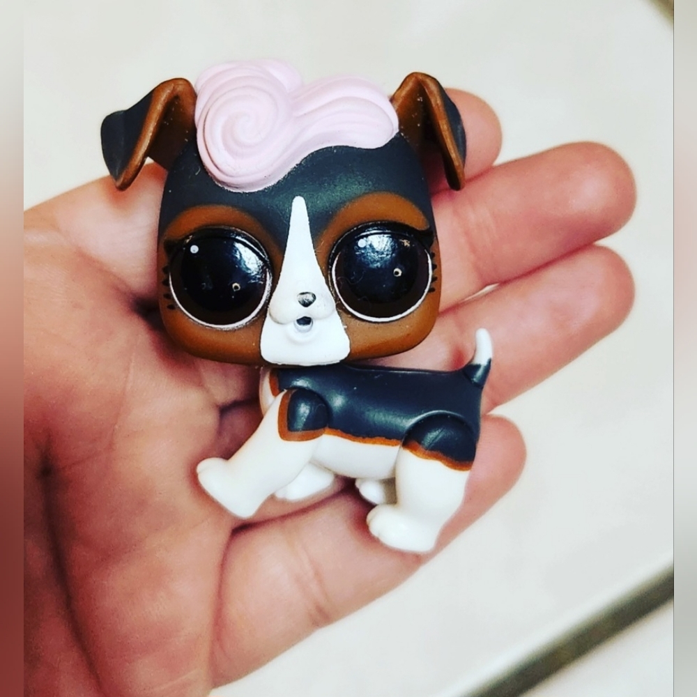 MGA LOL Surprise Dolls Series 3 Pets D.J. K9